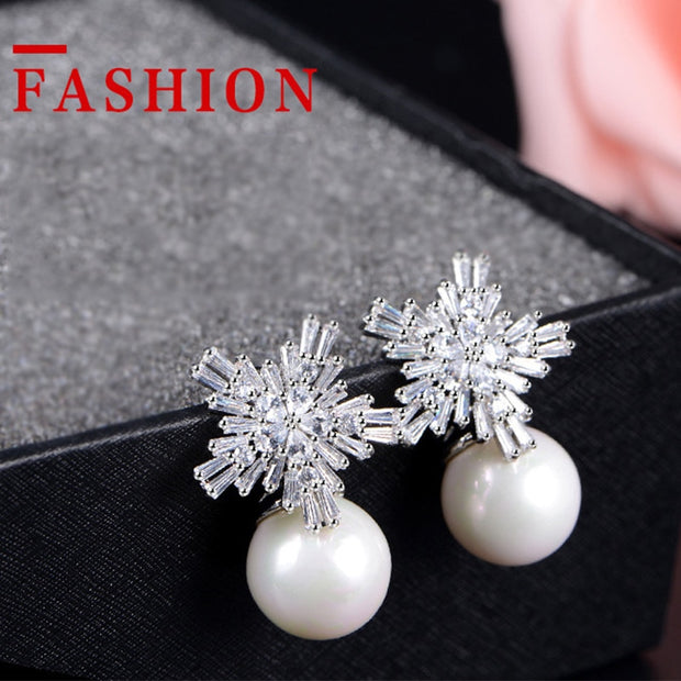 Imitation Pearl Earrings Women Fashion Snowflake Crystal Earrings Charm