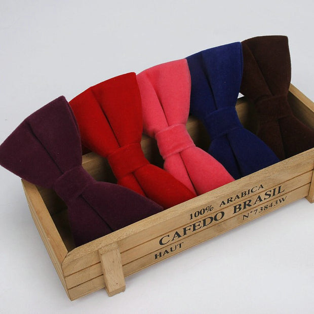 Ianthe Brand New Solid Color Velvet Bow Tie