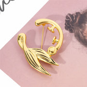 Japan Anime Violet Evergarden Brooch gold color lapel pins badges Accessories