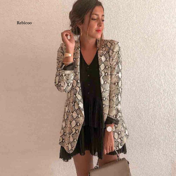 New Women Long Sleeve Snake Printed Turn-Down Collar Outwear Jacket