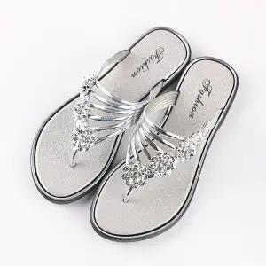 Women Fashion Peep Toe Silver High Quality Anti Skid Beach Sandals