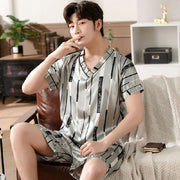 Ice Silk Pajamas Set V-neck Pullover Summer Short-sleeved Thin Silk Pajamas for Men