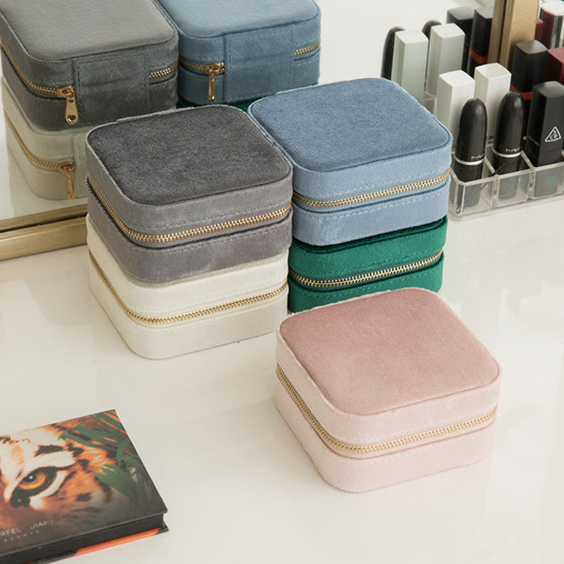 Plush Jewelry Organizer Box Portable Velvet Travel Jewelry Boxes Case Small Jewelry Box